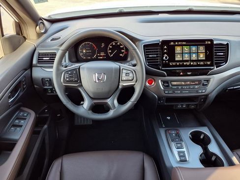 New 2026 Honda Ridgeline RTL image 17