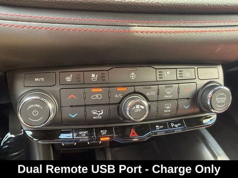 Used 2024 Dodge Durango R/T AWD/4WD image 25