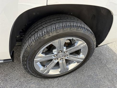 Used 2019 GMC Yukon Denali w/ Denali Ultimate Package image 13