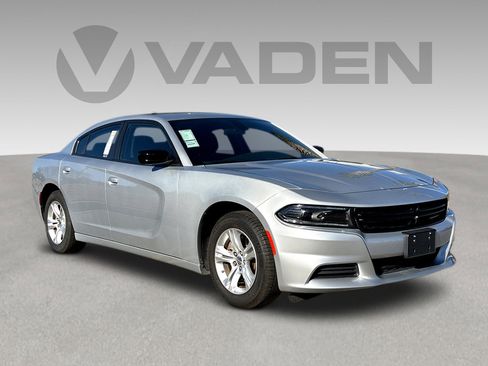 Used 2023 Dodge Charger SXT image 1