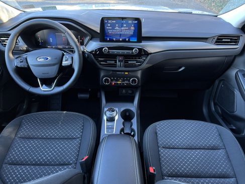 New 2025 Ford Escape Active w/ Cold Weather Package image 22