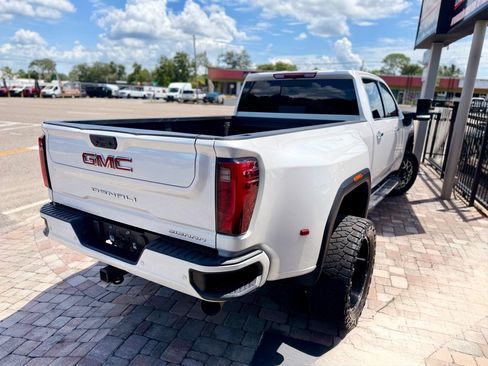 Used 2024 GMC Sierra 3500 Denali AWD/4WD image 25