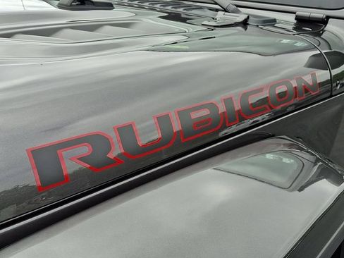 Used 2018 Jeep Wrangler Unlimited Rubicon AWD/4WD image 30