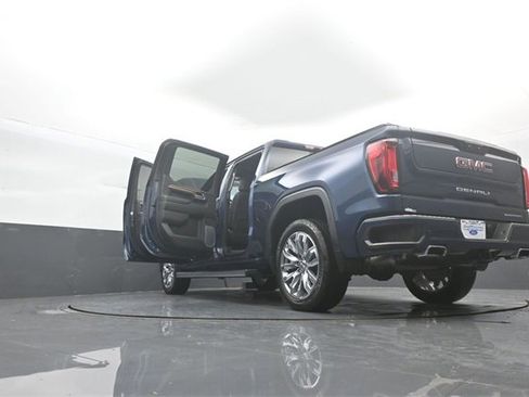 Used 2022 GMC Sierra 1500 Denali w/ Denali Reserve Package image 46