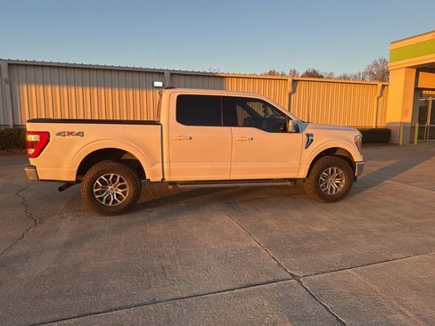 Used 2021 Ford F150 Lariat w/ Tow Technology Package image 13