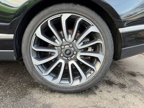 Used 2020 Land Rover Range Rover HSE image 39