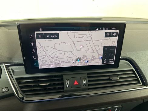 Used 2023 Audi Q5 2.0T Prestige image 12