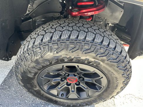 Used 2025 Toyota Tacoma TRD Pro image 3