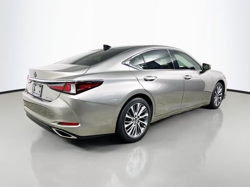 Used 2021 Lexus ES 350 w/ Premium Package FWD image 4