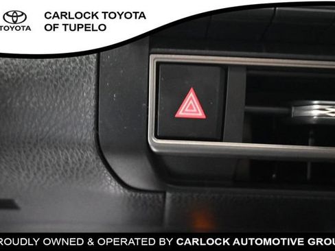 Used 2025 Toyota Camry SE w/ Convenience Package FWD image 14
