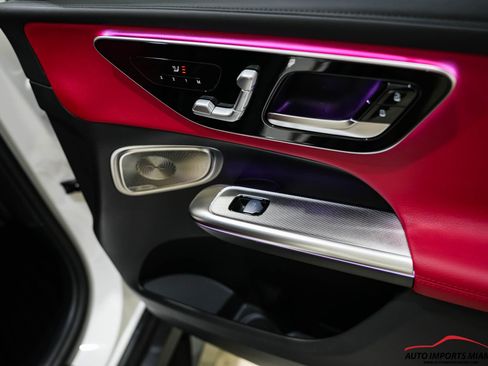 Used 2024 Mercedes-Benz GLC 43 AMG 4MATIC image 48