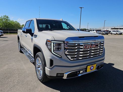 New 2026 GMC Sierra 1500 Denali image 7
