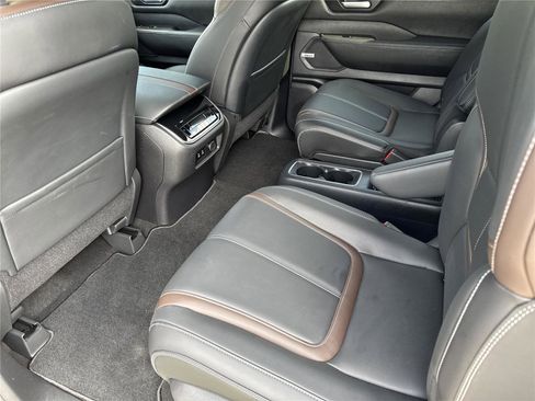 Used 2025 Nissan Armada SL w/ Captain's Chari Seat Package RWD image 30