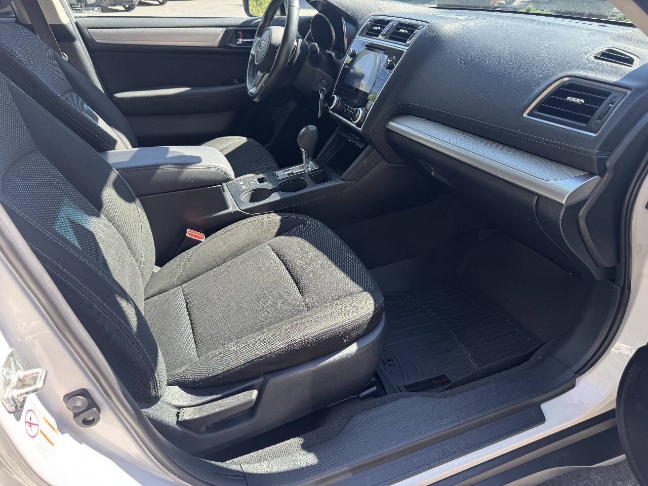 Used 2018 Subaru Outback 2.5i Premium AWD/4WD image 13