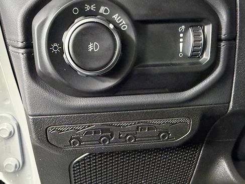 New 2026 Jeep Wrangler Unlimited Rubicon AWD/4WD image 15