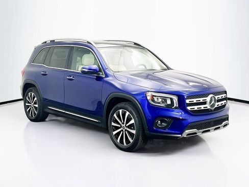 Certified 2023 Mercedes-Benz GLB 250 image 3