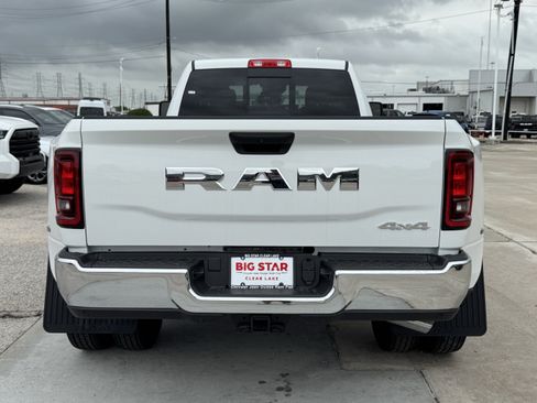 New 2026 RAM 3500 Tradesman AWD/4WD image 9