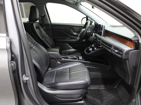 Certified 2022 Lincoln Corsair Reserve image 30