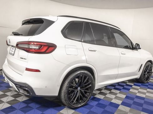 Used 2022 BMW X5 xDrive40i w/ M Sport Package image 5