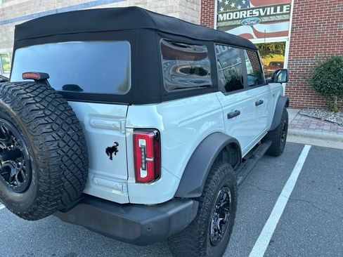 Used 2023 Ford Bronco Wildtrak AWD/4WD image 6