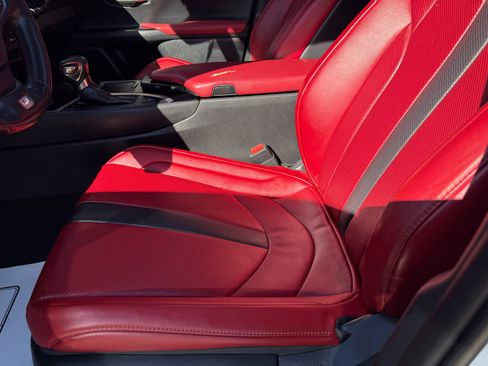 Used 2019 Lexus UX 200 F Sport image 10