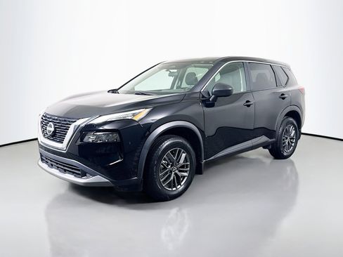 Used 2023 Nissan Rogue S FWD image 4