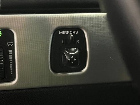 Used 2003 Ford Thunderbird RWD image 12