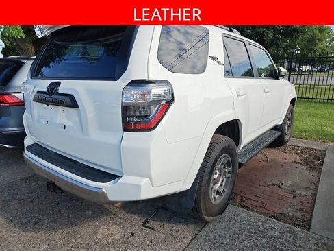 Used 2022 Toyota 4Runner TRD Off-Road Premium w/ Revi AWD/4WD image 4