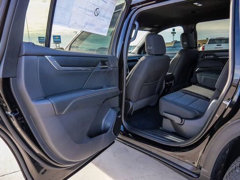 New 2026 GMC Acadia Elevation w/ Super Cruise Package FWD image 23