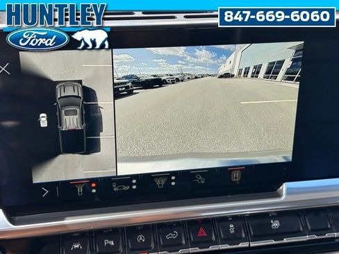 Used 2025 Chevrolet Silverado 1500 LTZ w/ Technology Package AWD/4WD image 27
