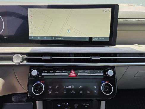 New 2026 Hyundai Tucson Limited FWD image 25