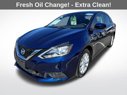 Used 2019 Nissan Sentra SV w/ Exterior Package image 3
