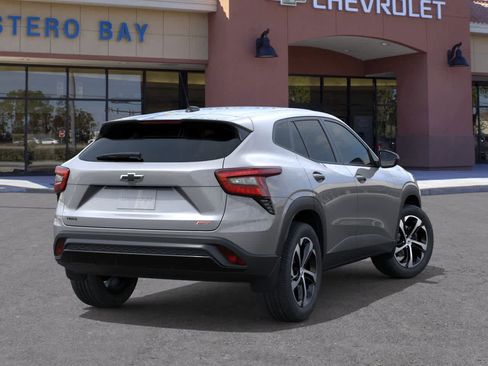 New 2026 Chevrolet Trax RS w/ Driver Confidence Package image 4