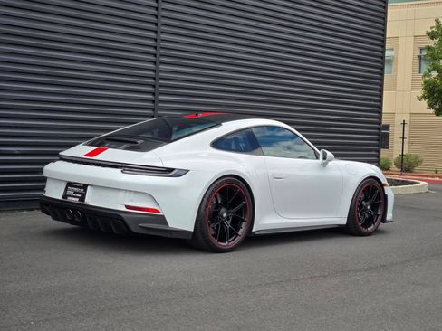 Certified 2022 Porsche 911 GT3 RWD image 8