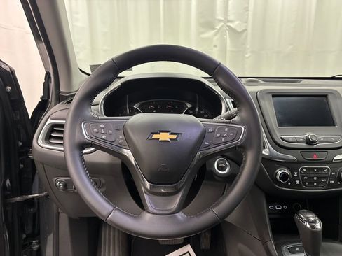 Used 2021 Chevrolet Equinox LT image 13