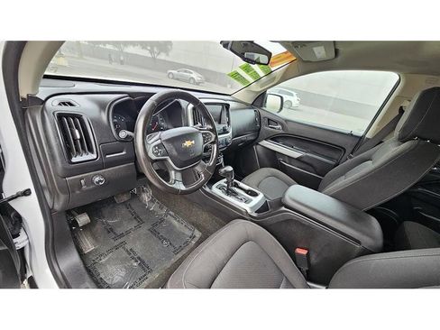 Used 2016 Chevrolet Colorado LT image 12