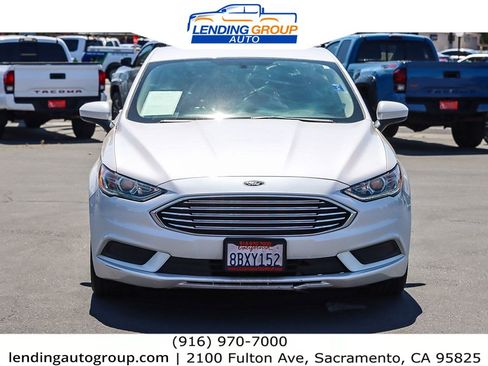 Used 2018 Ford Fusion SE image 6