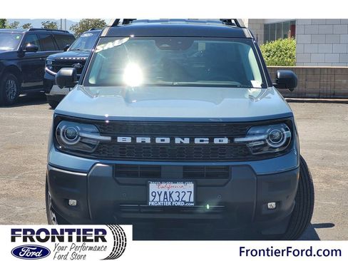 Used 2026 Ford Bronco Sport Outer Banks w/ Outer Banks Tech Package+ AWD/4WD image 3