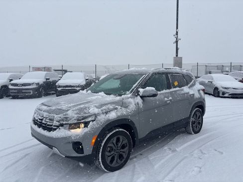 Certified 2024 Kia Seltos S image 8