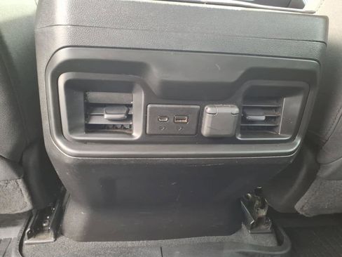 Used 2021 Chevrolet Silverado 1500 LT Trail Boss w/ Convenience Package II image 9