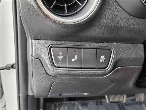 Used 2023 Kia Forte LXS w/ LXS Technology Package FWD image 28