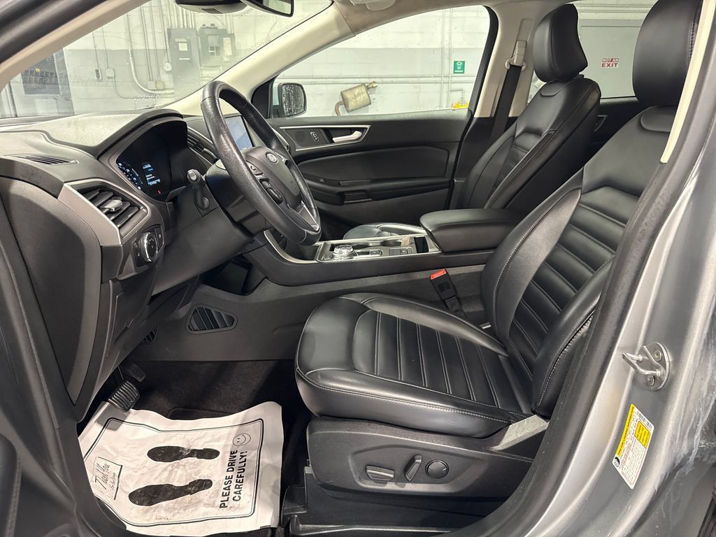 Used 2024 Ford Edge SEL AWD/4WD image 24