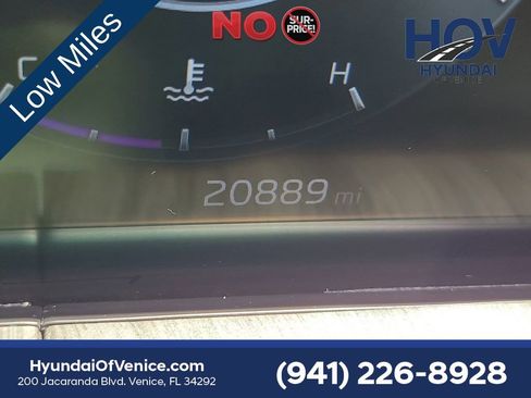 Used 2024 Kia Telluride SX FWD image 30