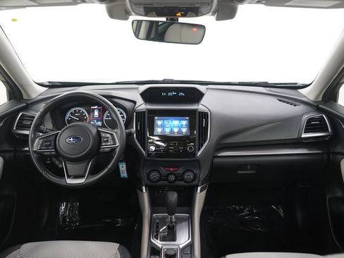 Used 2020 Subaru Forester Premium AWD/4WD image 13