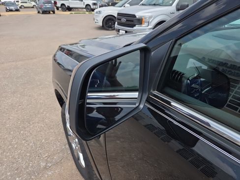 Certified 2025 Ford Ranger Lariat w/ Chrome Accent Package AWD/4WD image 17