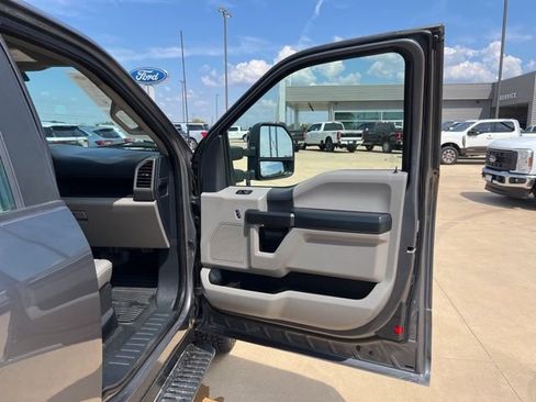 Used 2022 Ford F350 XL w/ Power Equipment Group image 26