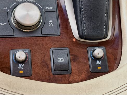 Used 2014 Lexus LS 460 AWD w/ Comfort Package image 23