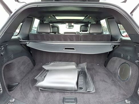 Used 2018 Jeep Grand Cherokee Overland image 30