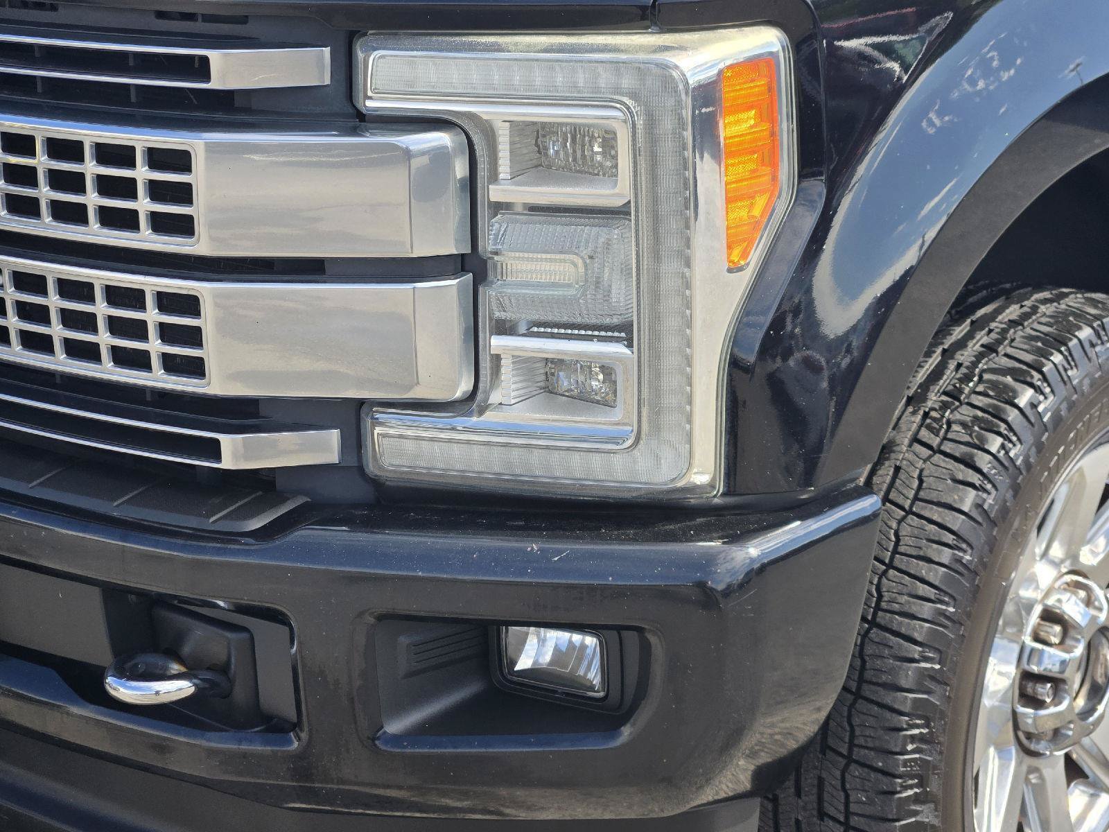 Used 2017 Ford F350 Platinum w/ Platinum Ultimate Package AWD/4WD image 10