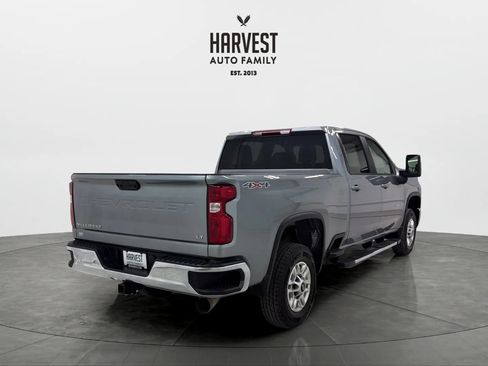 Used 2026 Chevrolet Silverado 2500 LT AWD/4WD image 6